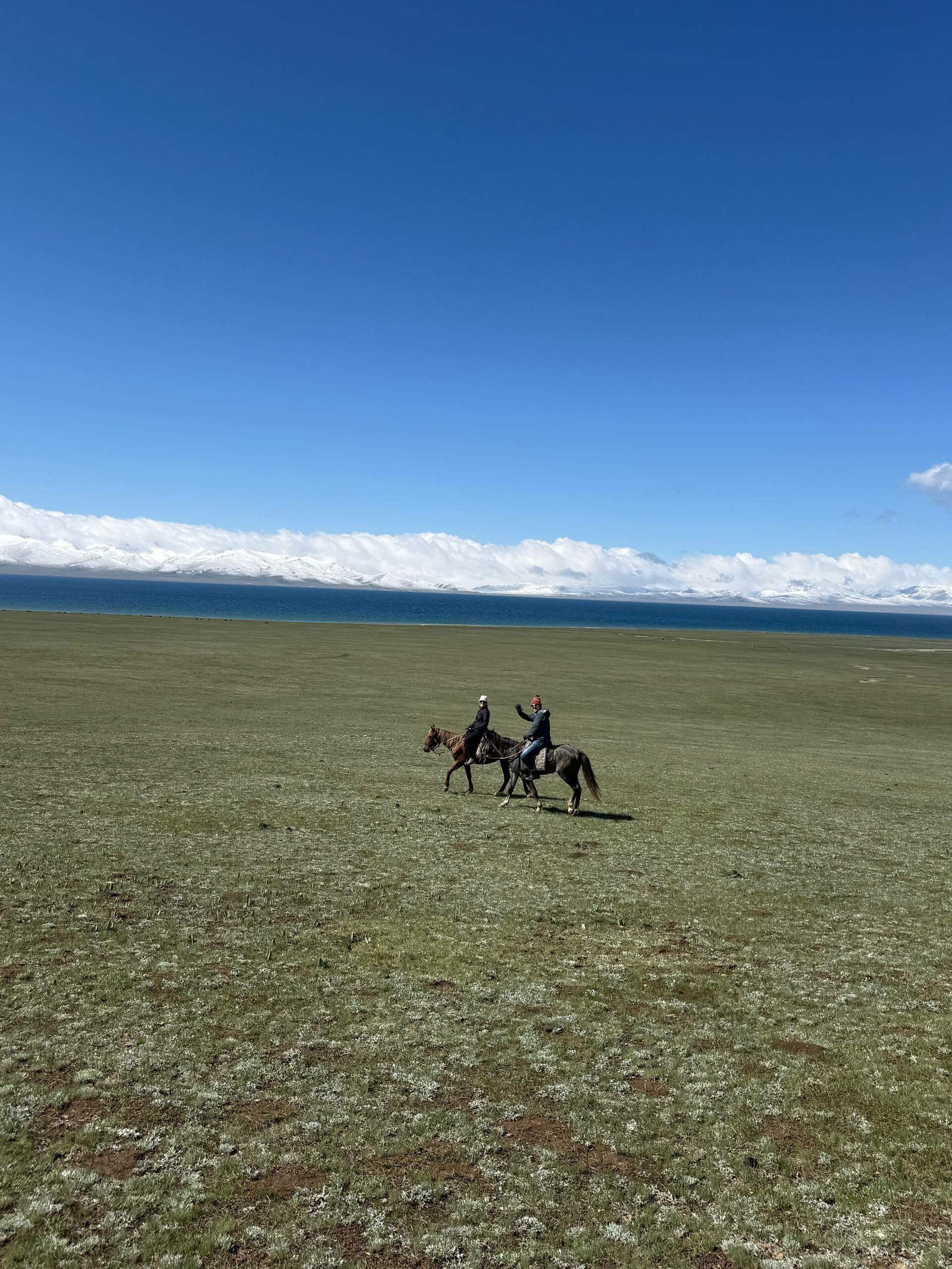 Kyrgyzstan Nature – 7 Day Road Trip photo 3