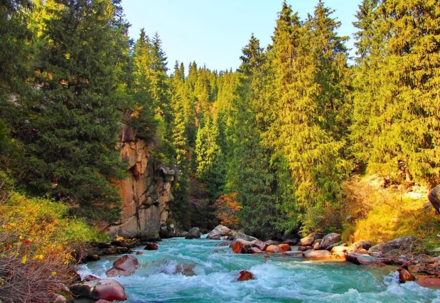 Magical Kyrgyzstan – 5 Day Road Trip
