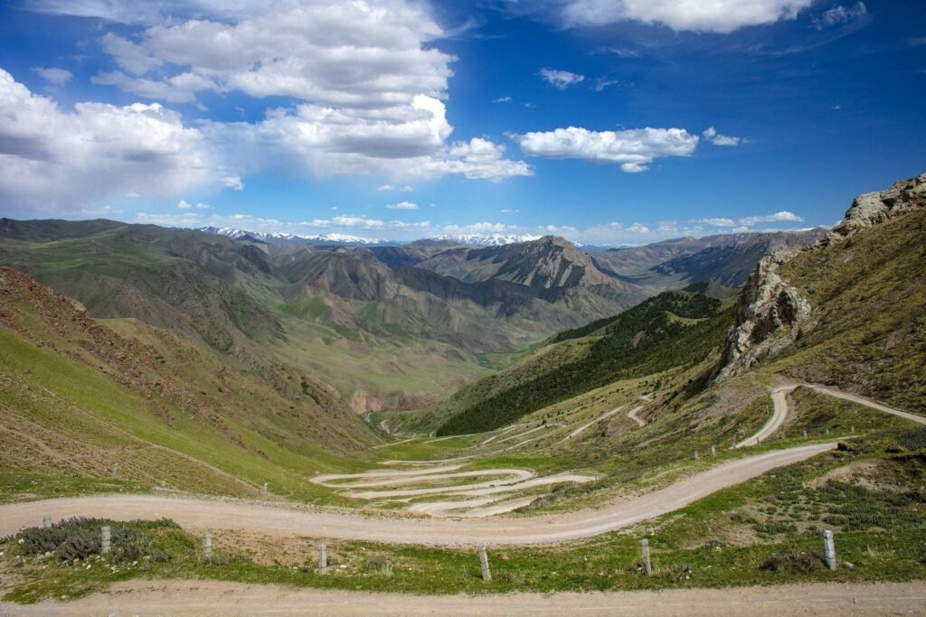 33 Parrots Pass (Teskey-Torpok Pass) photo 4